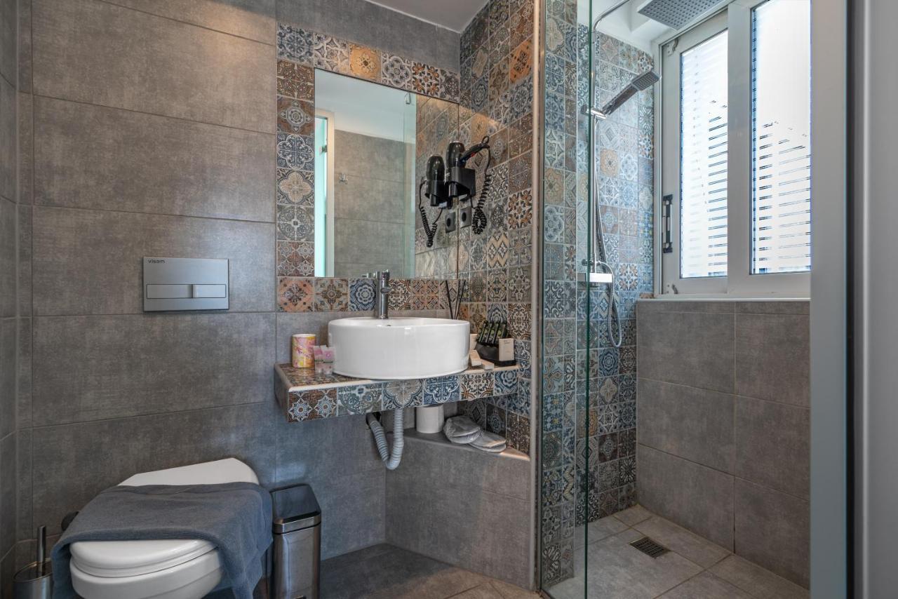 Aeolos Luxury Suites Atina Dış mekan fotoğraf
