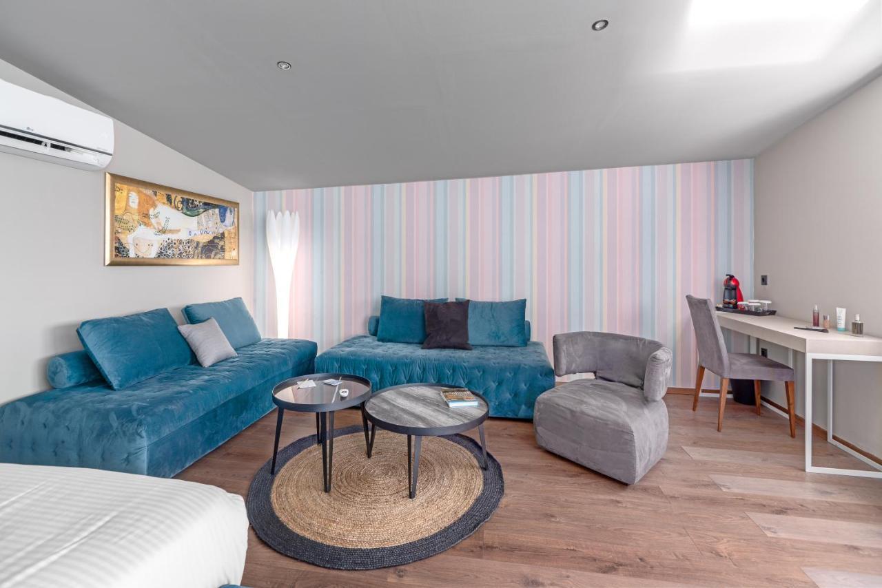 Aeolos Luxury Suites Atina Dış mekan fotoğraf